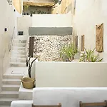 Center With Pool Ronda