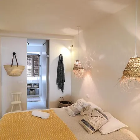 Center With Pool Ronda