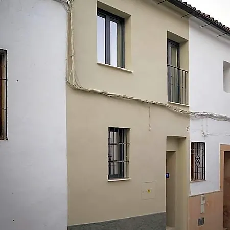Center With Pool Ξενοδοχείο με διαμερίσματα