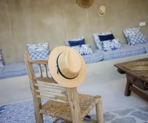 Center With Pool מלון דירות רונדה