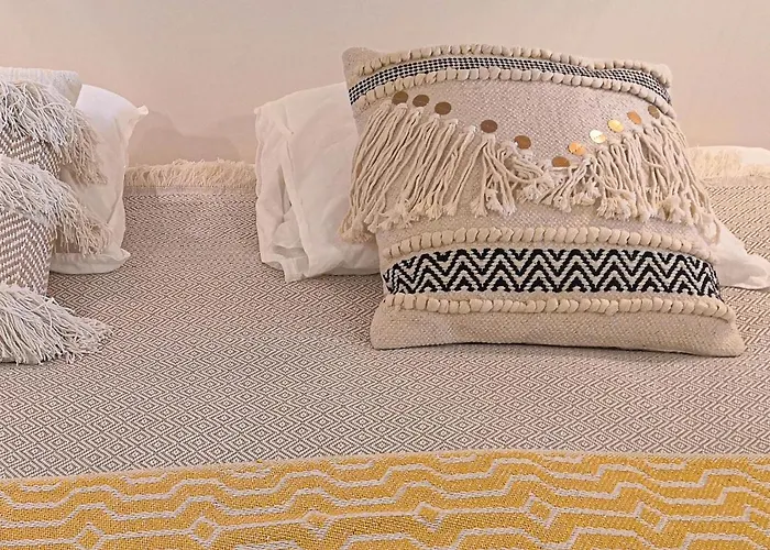 Center With Pool Апарт-отель